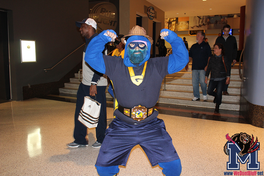 Grizzlies Treat Fans To A “W” In The Grindhouse